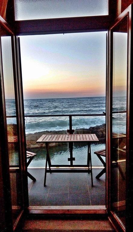 Ocean Waves Hotel Chania  Buitenkant foto